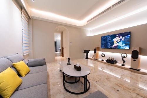 Yuanshan House | Family-Friendly Retreat at Zhen House Awaits You!