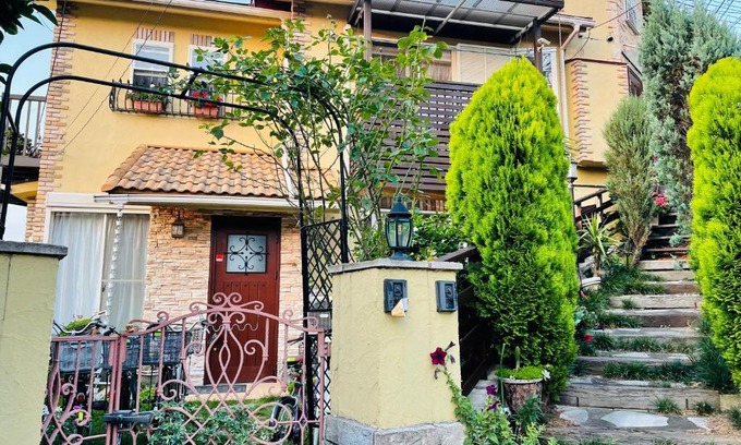 Minami Ward House | Pet-Friendly JS HOUSE Yokohama: Perfect for Family Stays