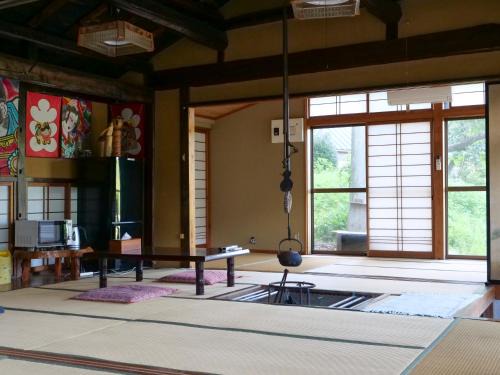 Iwaki House | Discover Guest House Takita-Kan: Family-Friendly Retreat