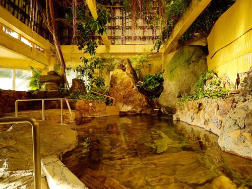 Mishima Hotel | Relaxing Retreat at 水と緑のやすらぎの宿 一の瀬