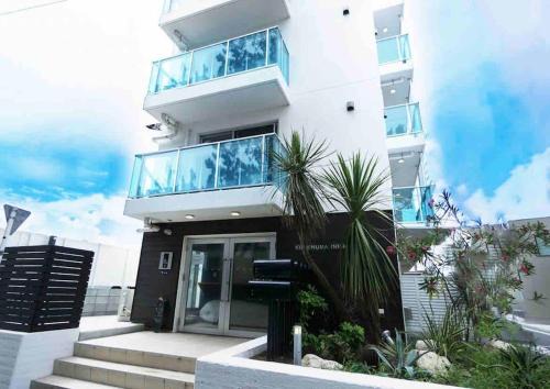 Fujisawa Apartment | Discover江之岛: Family-Friendly Retreat with Mountain Views