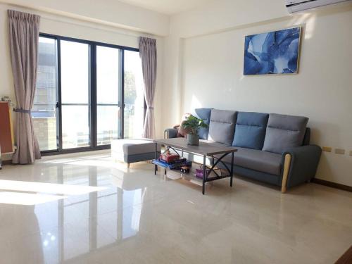 Anping Apartment | Riverfront Retreat - Family-Friendly Villa in Tainan