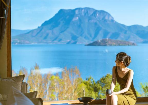 Lugu Lake - Ninglang Hotel | 泸沽湖千山继酒店 Lugu Lake Qianshanji Hotel