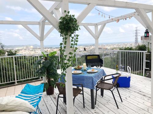Kadena-cho Villa | Family-Friendly Terrace House with Ocean Views Awaiting You!