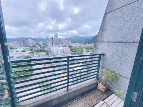 Jiaoxi House | Relax at 泡泡溫泉民宿: Pet-Friendly Retreat Awaits