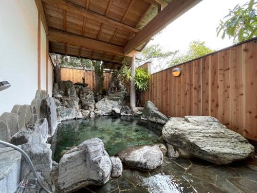 Matsuzaki House | Exclusive Retreat at 御宿あさか: Private Onsen Experience