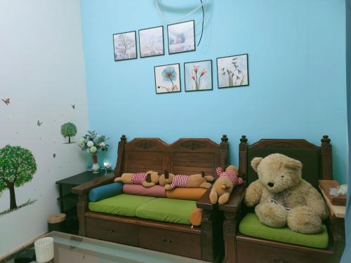 Daxi District Ski Chalet | Welcoming Inn with Family-Friendly Amenities and Kitchen