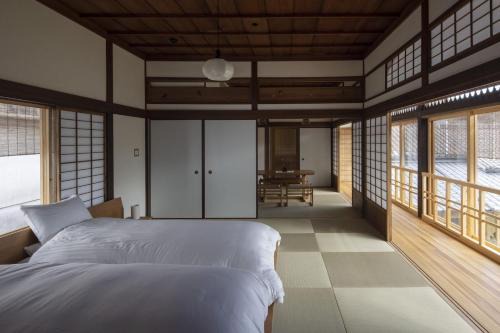 Kurashiki House | Explore toutou, Mingeikan Minami no Yado: Family-Friendly Stay