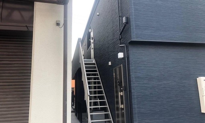 Hon Machi Apartment | Budget-Friendly Stay at 玉藻本町103 - Child Friendly Retreat