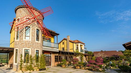 Jinhu Bed & Breakfast | Welcoming Wang Lao Ye B&B: Family-Friendly with Breakfast