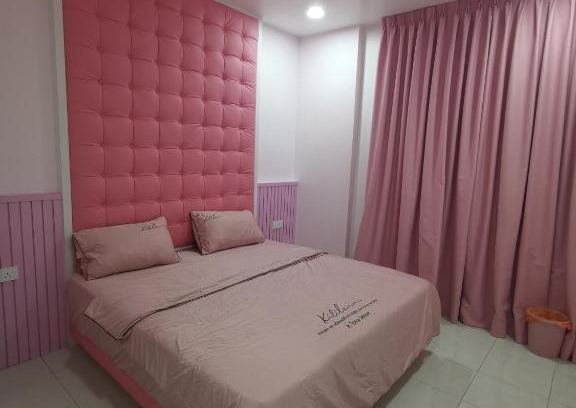 Kluang House | Welcoming 米米民宿: Top-Scored Stay for Families & Pets