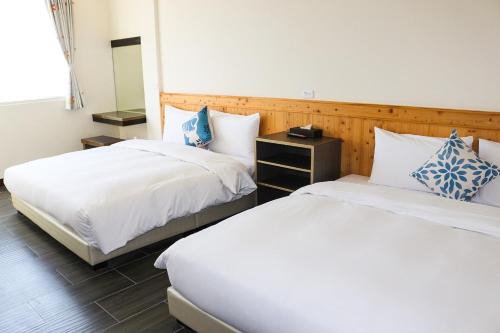 Alishan House | Discover Value at 紫龍星空民宿 - Family-Friendly Retreat