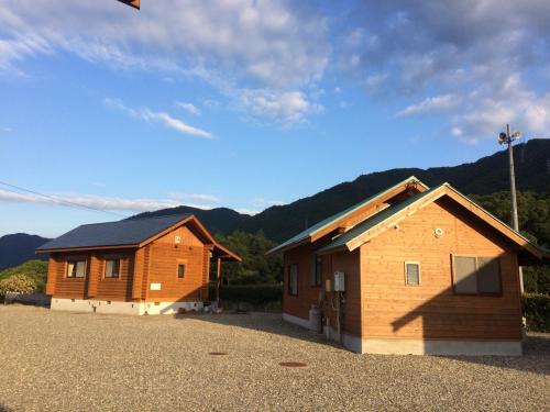 Higashimiyoshi Other | Explore 美濃田の淵キャンプ村: Family-Friendly Getaway