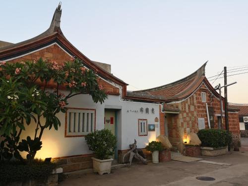 Jinhu House | Discover Comfort at Old Min House 2 for Your Next Stay
