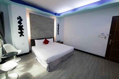 Sail Rock Beach House | Comfortable 荷風民宿: Pet-Friendly Stay with Breakfast