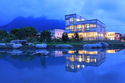 Taichang Village Bed & Breakfast | Discover 藍天普悠瑪民宿: Family-Friendly & Accessible Stay