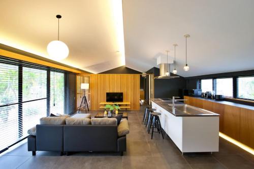 Okinawa Villa | Experience親慶原TerraceリゾートVILLA: Family-Friendly Retreat