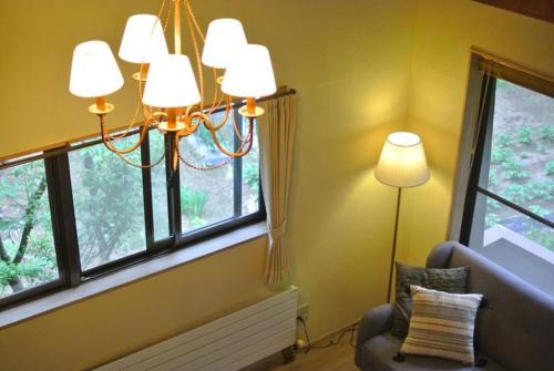 Nagano Apartment | Pet-Friendly Retreat at Madoya: Loiseau bleu Iizuna