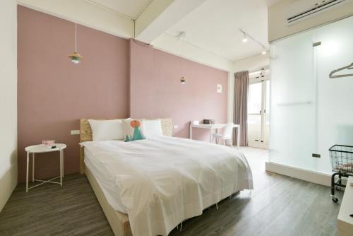 Xitun District Hotel | Family-Friendly Stay at 逢甲All Night龍 - Rated 7.8/10
