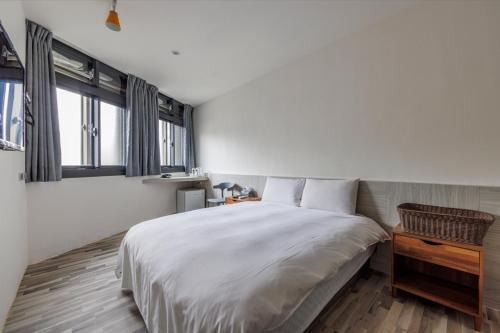 Jiaoxi Hotel | Discover Comfort at Xiang Dou Hotel with Breakfast Included