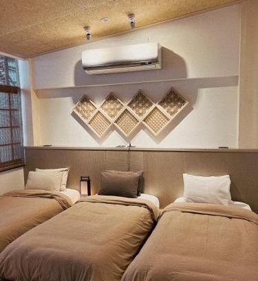 Tainan City Centre House | Discover Nishikikoji Inn: Highly Rated Family Retreat