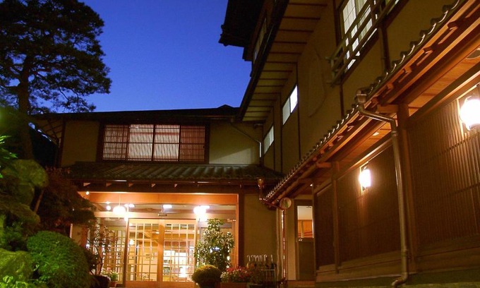 Shima Hotel | 鍾寿館