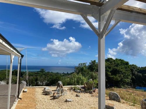Kaneshi Villa | Inviting 風とそら: Guest Rated 8.8 with Hot Tub Relaxation