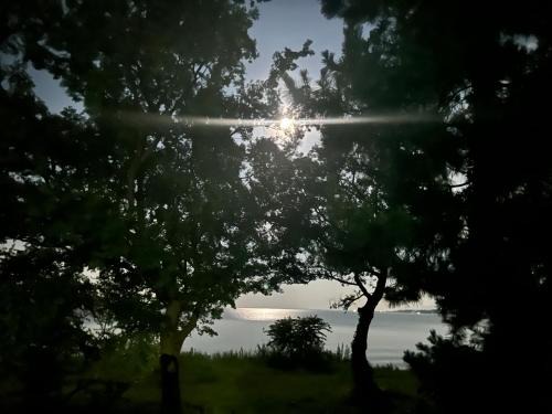 Takashima Villa | Lakefront Retreat in Takashima with Free BBQ and Bikes