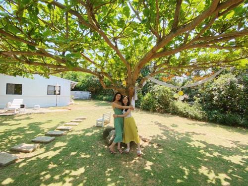 Eluan House | Explore Kentingdessert: Pet-Friendly Stay with Ocean Views