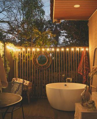 Seogwipo City House | Relaxing Retreat with Garden & Warm Water Jacuzzi