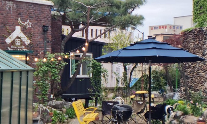 Andong House | Family-Friendly Stay at 플레이앳홈 2층 with Kitchen