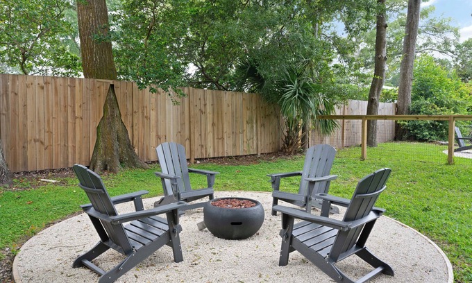Saint Simons Island House | Steps to the Beach: 1BR with Ocean View & Top Rating