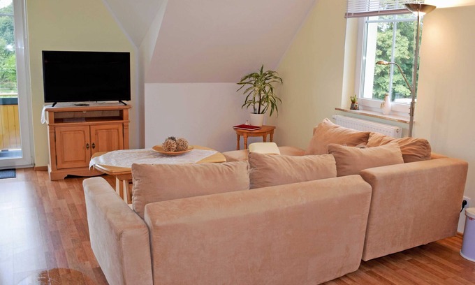 Zirkow Apartment | Cozy Ferienappartement zur Granitz with Balcony Awaits You