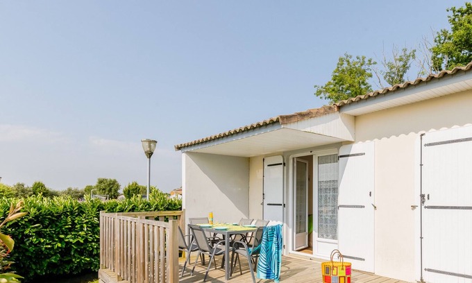Mache House | 01 - L'Alouette - Village vacances