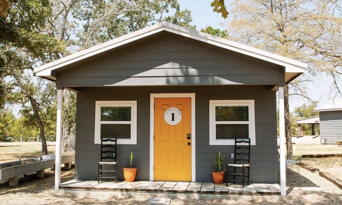 Carmine Cottage | Inviting Lonestar - Carmine Cottage with Scenic Country Views