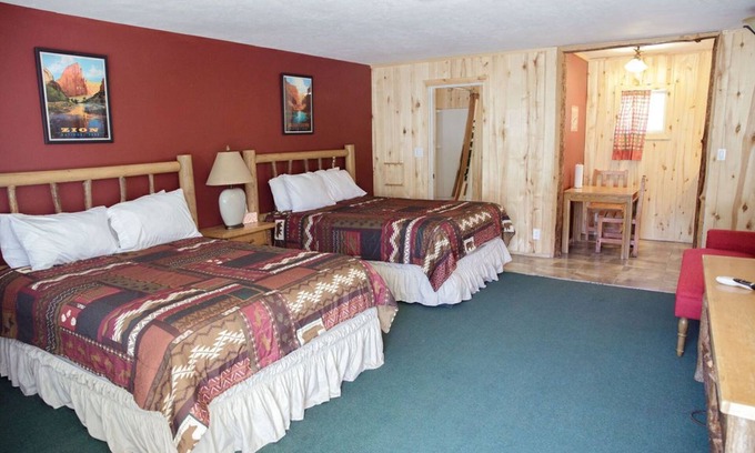 Sevier Apartment | Experience Candy Suite 129: Pet Friendly & Pool Access