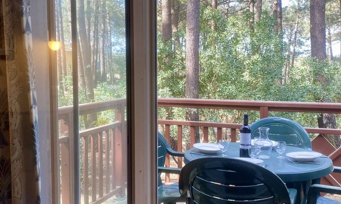 Lacanau-Ocean Apartment | Cozy One Bedroom Flat with Balcony and Pool Access