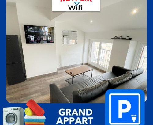 Cret de Roc Apartment | Cozy Chic Retreat in the Heart of the City with WiFi