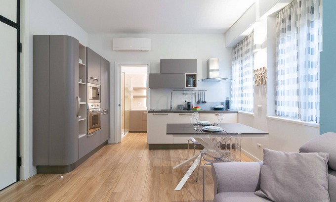 Pavia Apartment | Explore the Comfort of Vittoria Suite with Spa & Family Amenities