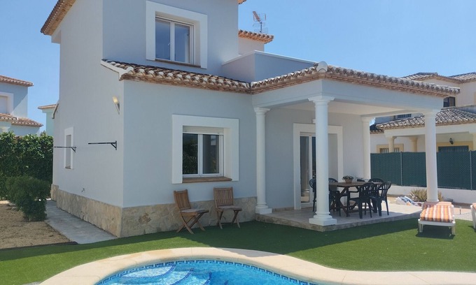 Beniarbeig Villa | Discover Benicadims Anturium: Family-Friendly Retreat