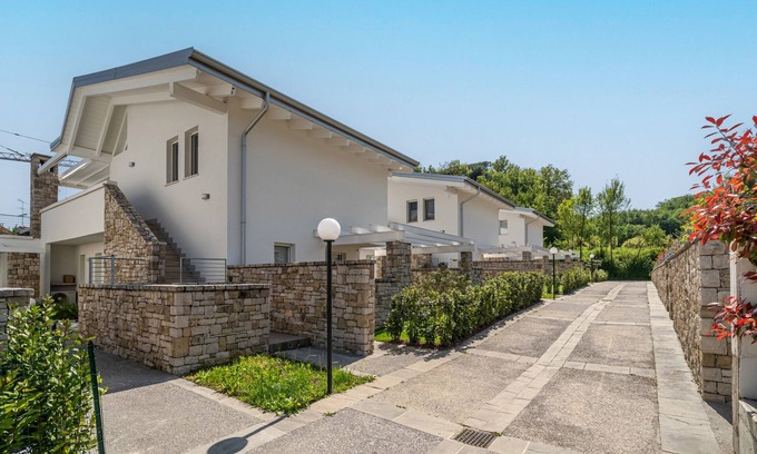 Monte Apartment | Relaxing Retreat at Garda Lido Red with Pool & Spa