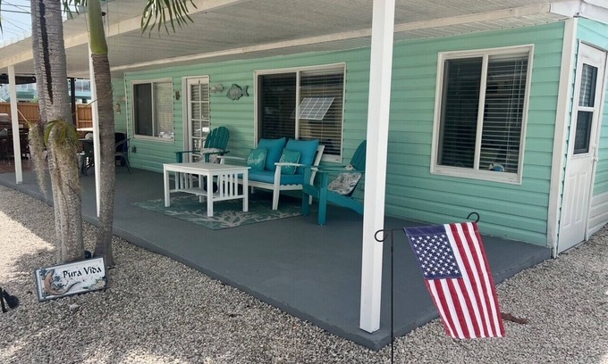 Sexton Cove Estates Apartment | 1/1 Efficiency/Apartment in Paradise