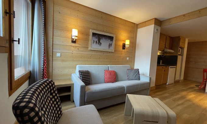 Les Bruyeres Apartment | ACONIT T 4 - Guest Rated 10/10 with Spa & Family Amenities