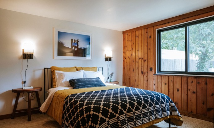 Mount Tremper Apartment | Delightful 1.5 Bedroom Suite with Den and Great Amenities