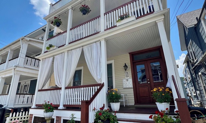 Ocean Grove House | 1.5 blocks to beach, sleeps 4, front porch & beach passes! Charming & spacious