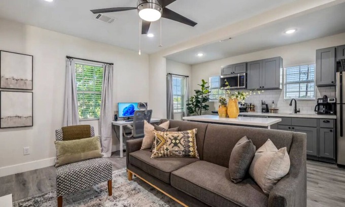 Greater East End Apartment | Conveniently Located Apt Near PNC Stadium with Breakfast