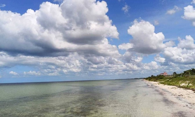 San Crisanto Apartment | 1 bed apartment. 100 feet from water