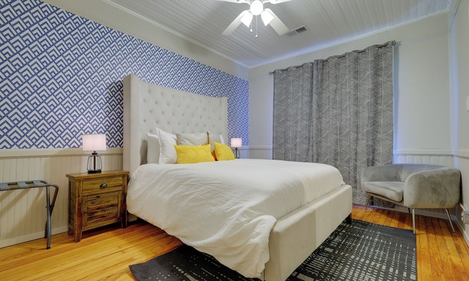 Columbia Apartment | Cozy 1 Bed Retreat - Historic Downtown Columbia Escape