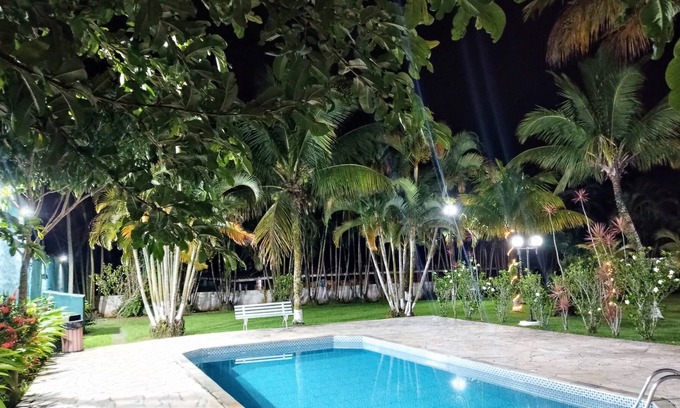 Boicucanga Beach Apartment | 1 bed, Cond. Closed, air cond, barbecue on the balcony, pool, maximum 04 people