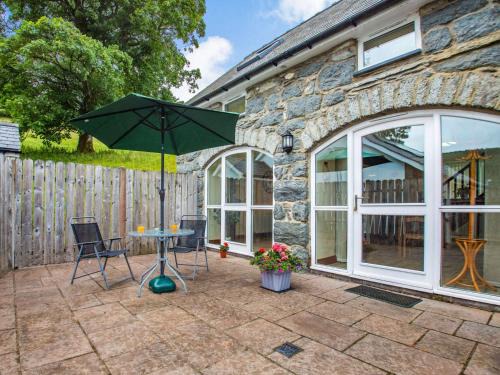 Bala House | Cozy 1 Bed in Bala with Pet and Child-Friendly Amenities